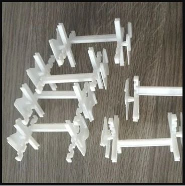 Ke định vị gạch kính - Ke gạch kính lấy sáng