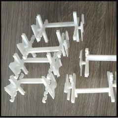 Ke định vị gạch kính - Ke gạch kính lấy sáng