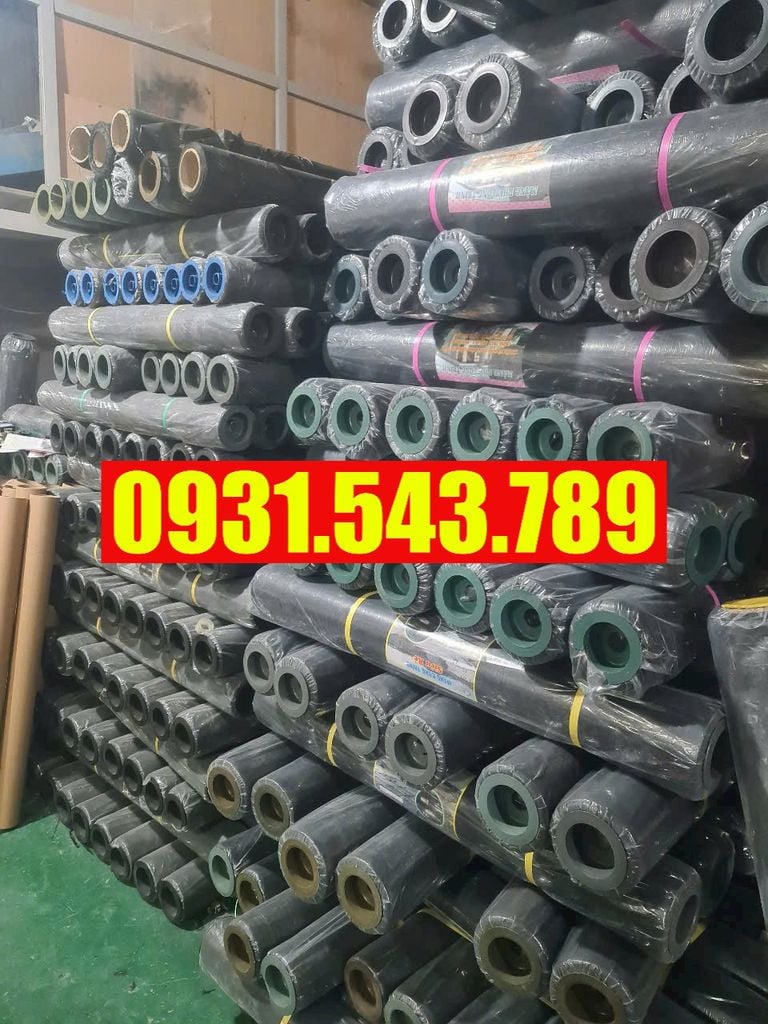 Nilon lót sàn màu đen đổ bê tông 2025 - Màng PE màu đen