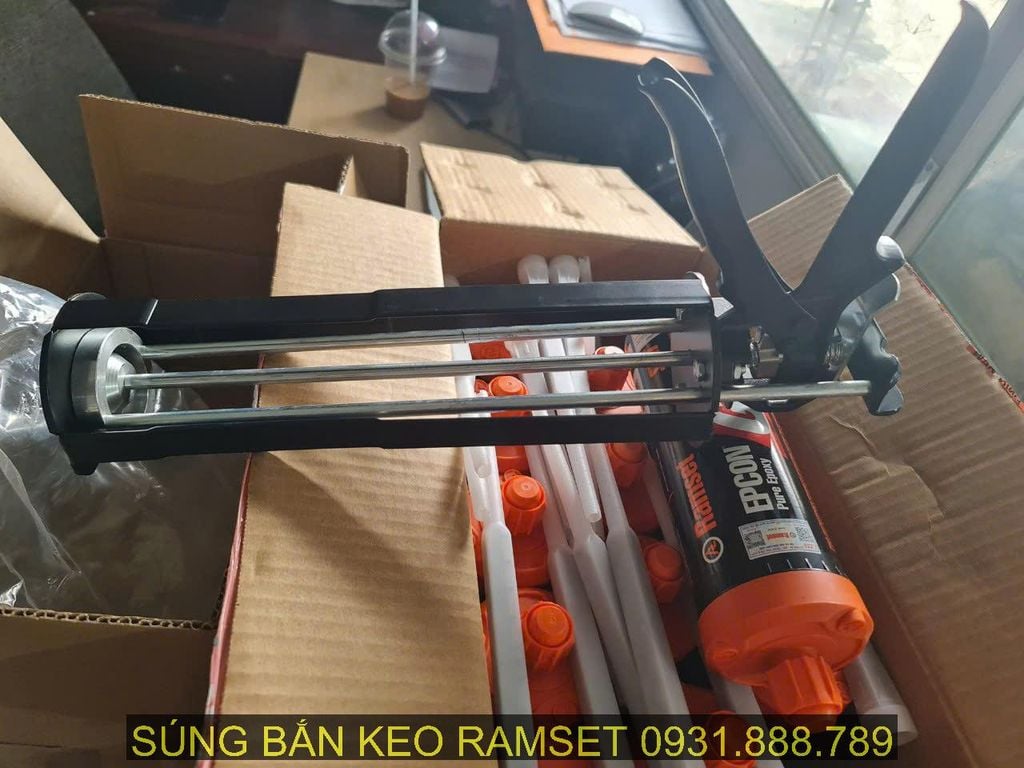 Súng Bơm Keo Ramset G5 Pro 600ml Khoan Cấy Thép Chuyên Dụng - Bắn keo Ramset