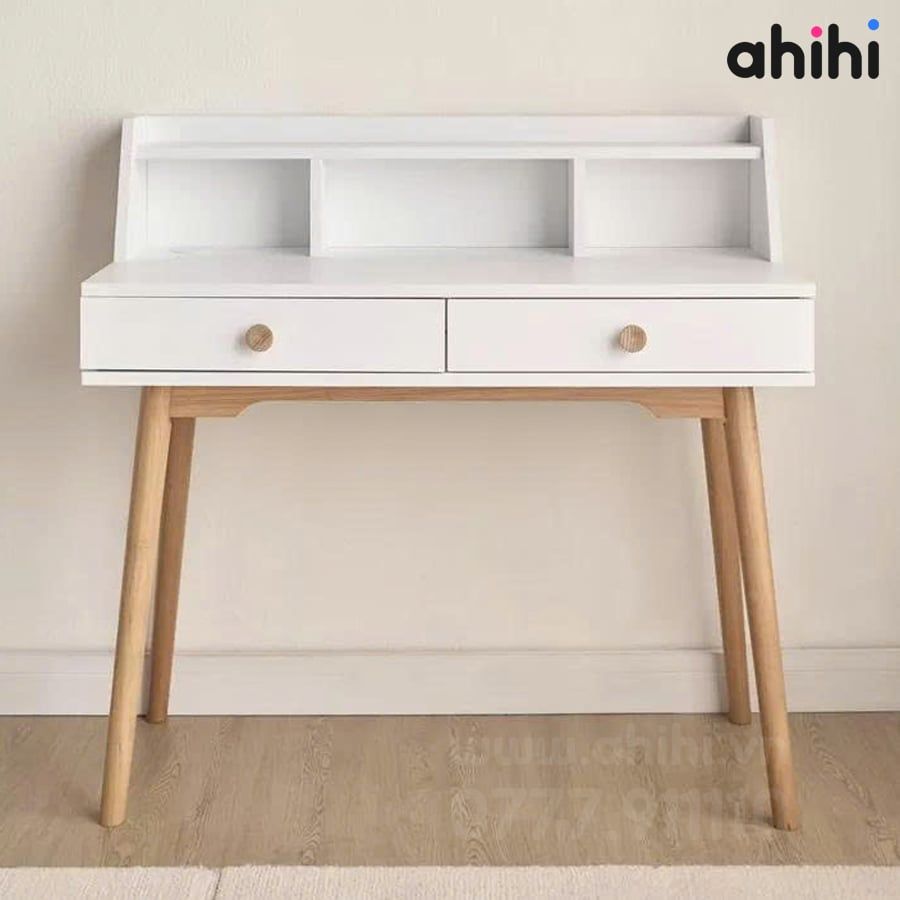 Bàn học cho bé Ahihi806 – Gọn gàng, tiện dụng cho bé