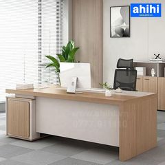 Bàn làm việc ahihi10