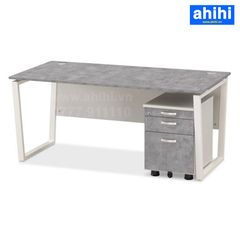 Bàn nhân viên ahihi37