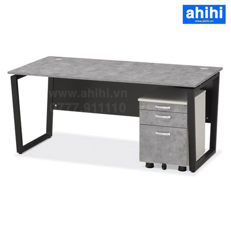 Bàn nhân viên ahihi37