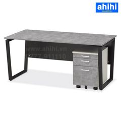 Bàn nhân viên ahihi37