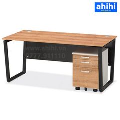 Bàn nhân viên ahihi37