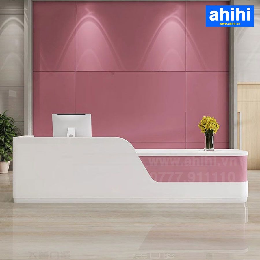 Quầy lễ tân ahihi208