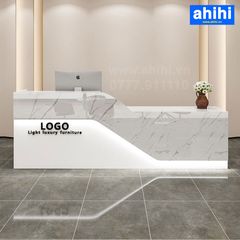 Quầy lễ tân ahihi207