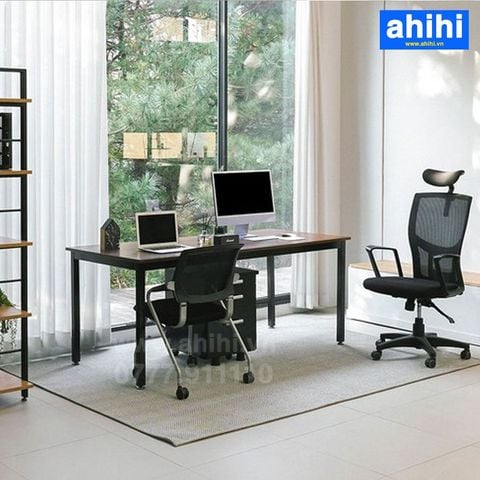 Bàn nhân viên ahihi28