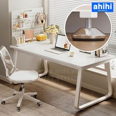 Bàn nhân viên ahihi33