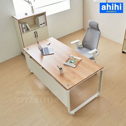 Bàn nhân viên ahihi29