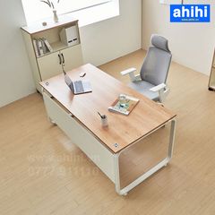 Bàn nhân viên ahihi29