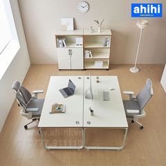 Bàn nhân viên ahihi29