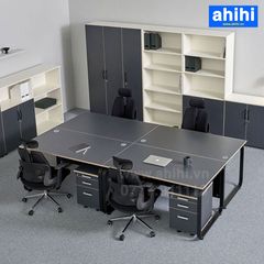 Bàn nhân viên ahihi29