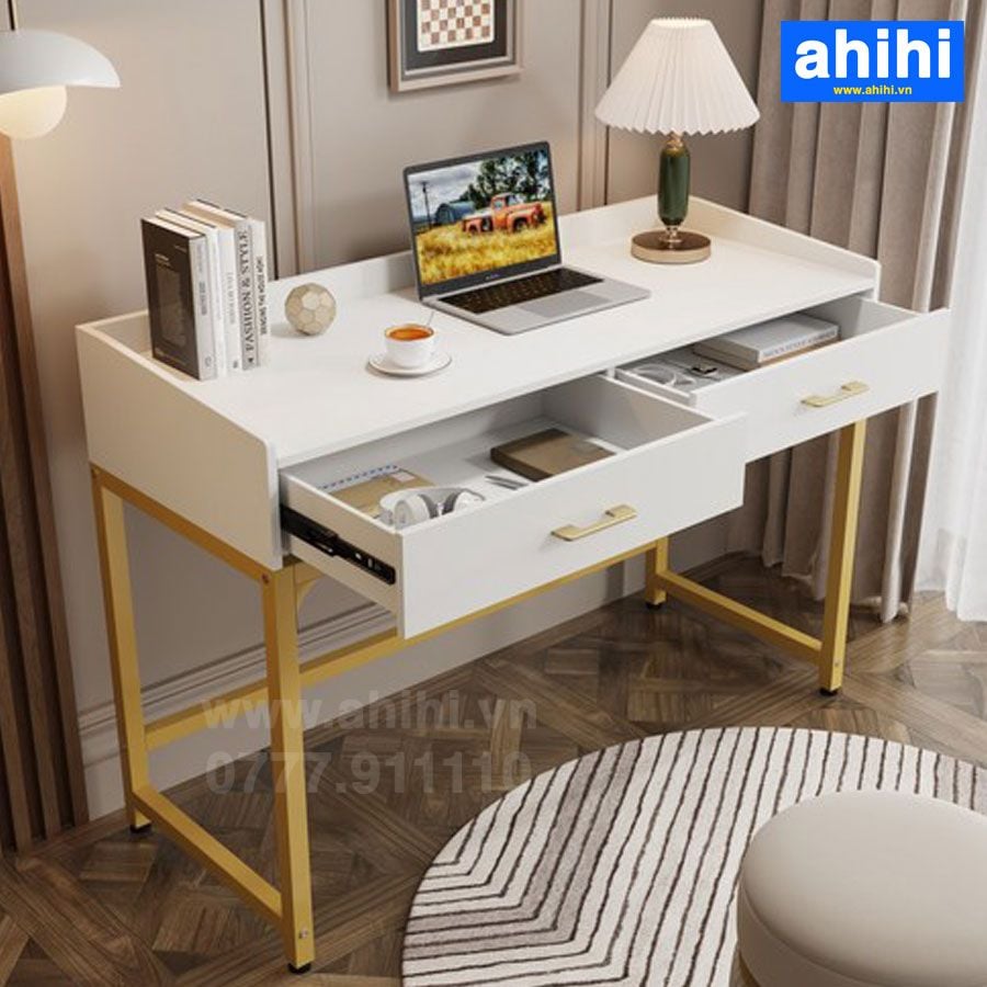 Bàn nhân viên ahihi39