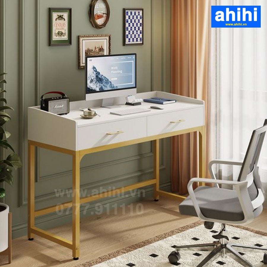 Bàn nhân viên ahihi39