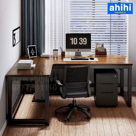 Bàn nhân viên ahihi34