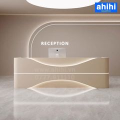 Quầy lễ tân ahihi203