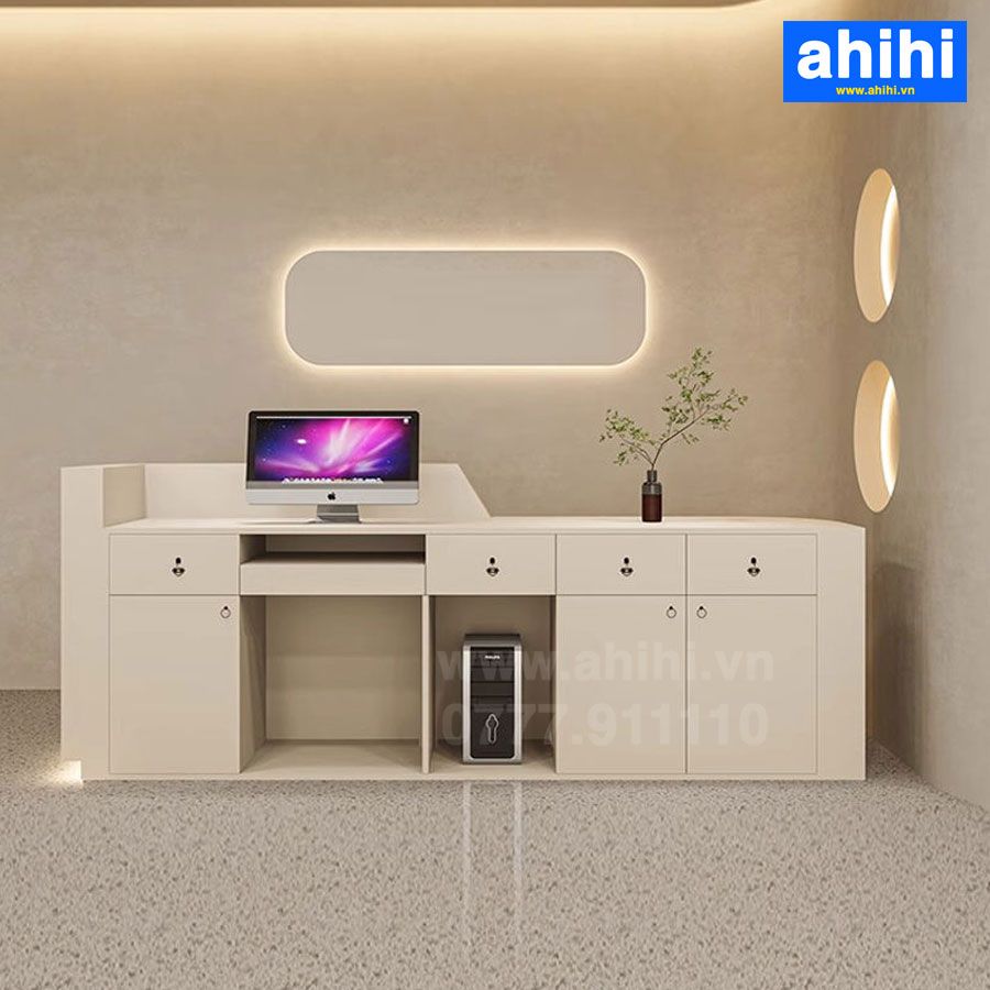 Quầy lễ tân ahihi201