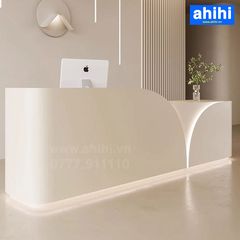 Quầy lễ tân ahihi202