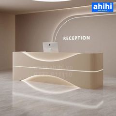 Quầy lễ tân ahihi203