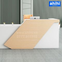 Quầy lễ tân ahihi216