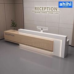 Quầy lễ tân ahihi204