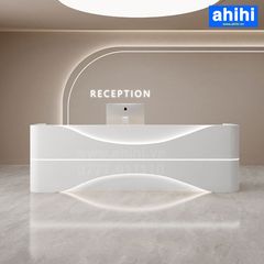 Quầy lễ tân ahihi203