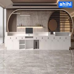 Quầy lễ tân ahihi215