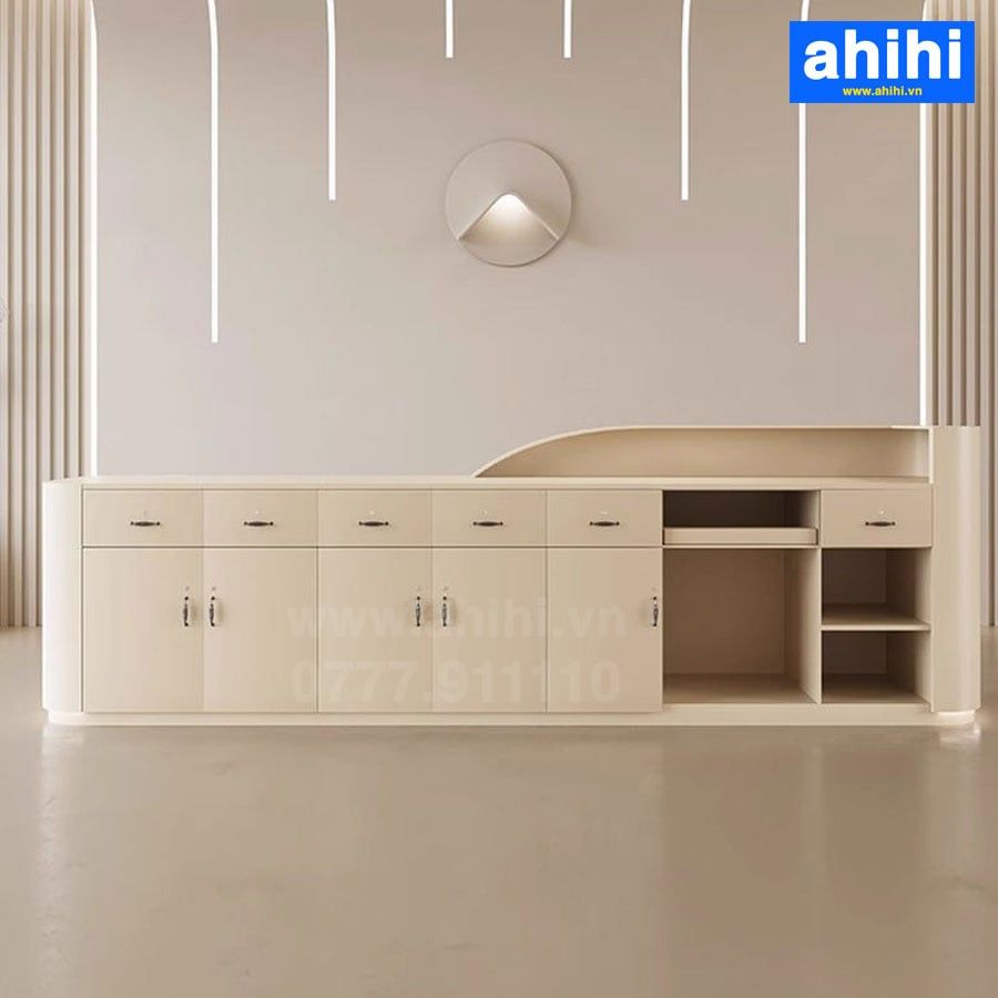 Quầy lễ tân ahihi202