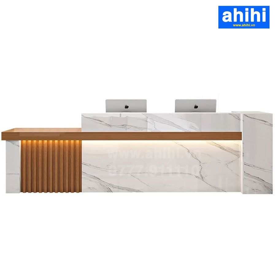 Quầy lễ tân ahihi205