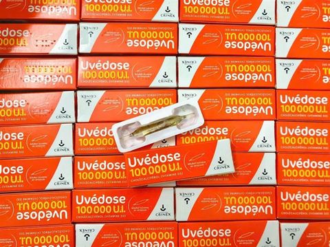 VITAMIN D3 18m+ UVEDOSE 100 000 IU PHÁP