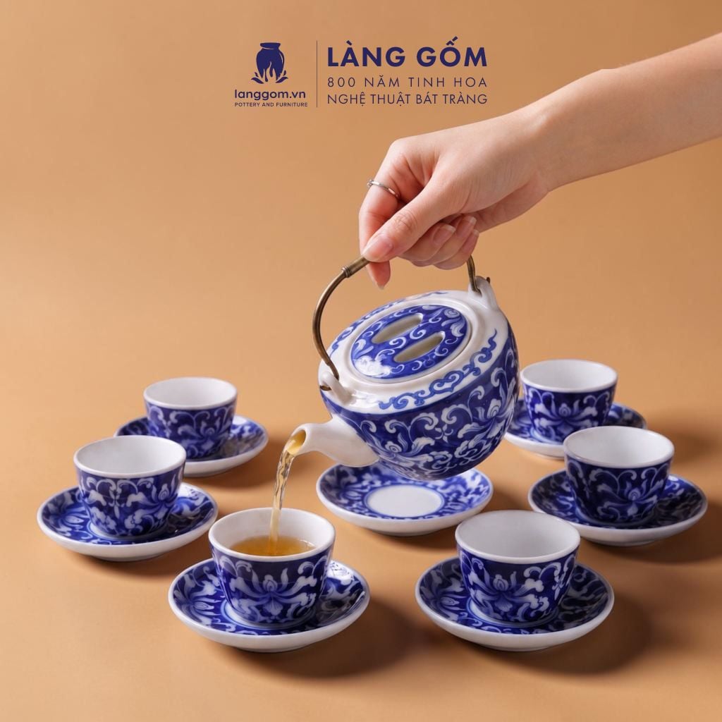  Bộ ấm chén Bát Tràng men lam bách hoa thủ công dáng Nguyệt viên - Quà tặng bộ trà cao cấp - Gốm sứ Bát Tràng - Làng Gốm 