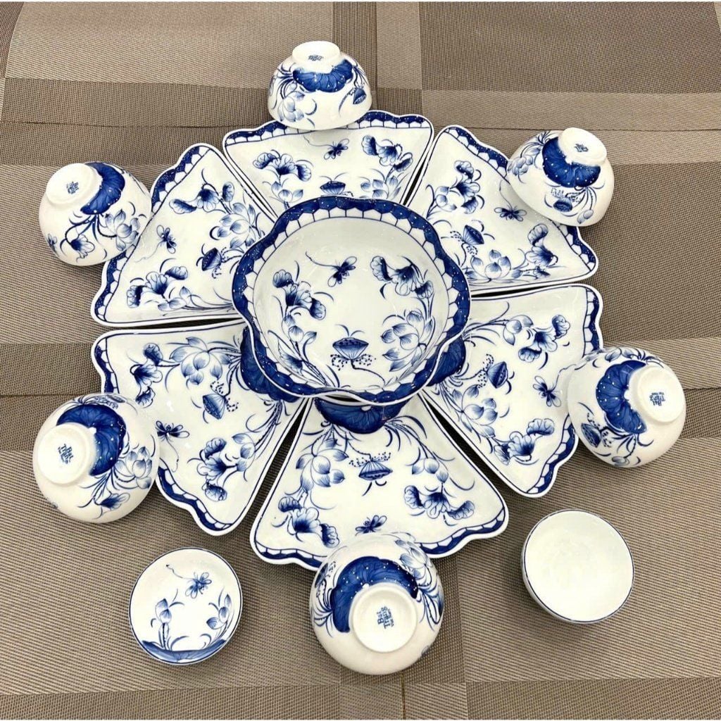  Bộ bát đĩa hoa mặt trời vẽ tay họa tiết sen chuồn men lam cổ 