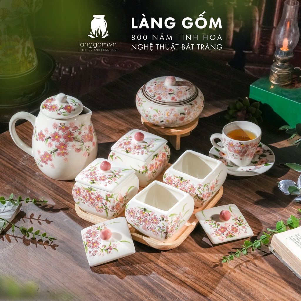  Hũ mứt sứ họa tiết vẽ tay thủ công dáng vuông, tròn 