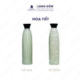  Bình hoa họa tiết kẻ mưa, cắm tuyết mai, thanh liễu, cỏ lau 