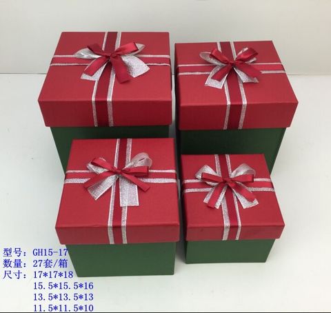 Hộp Quà Vuông Trung Gh15-17M Noel