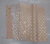 Giấy Gói Quà Nhũ Kim 22742#2 H/50 Noel