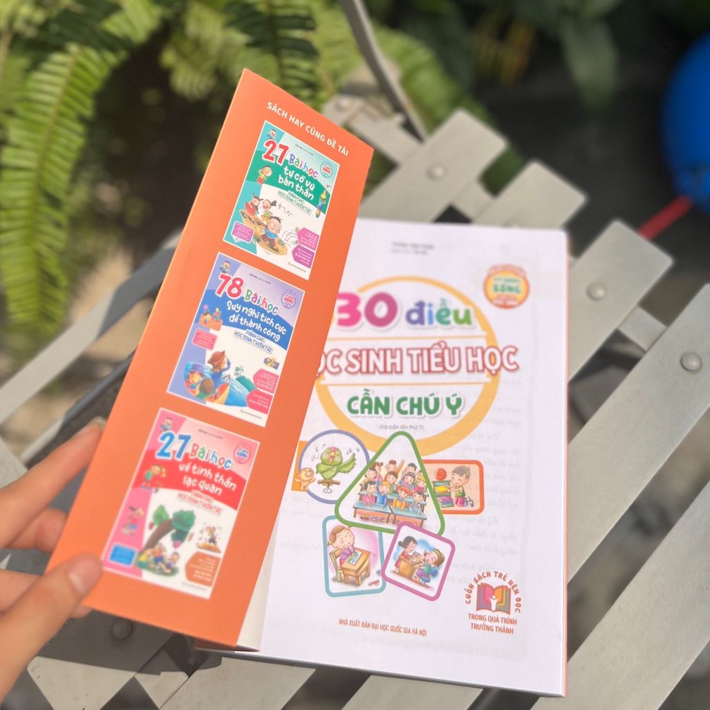 Rèn Luyện Kỹ Năng Sống Dành Cho Học Sinh - 30 Điều Học Sinh Tiểu Học Cần Chú Ý (Tái bản năm 2023)