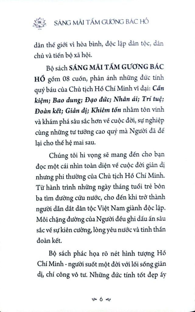 SÁNG MÃI TẤM GƯƠNG-BÁC HỒ GIẢN DỊ