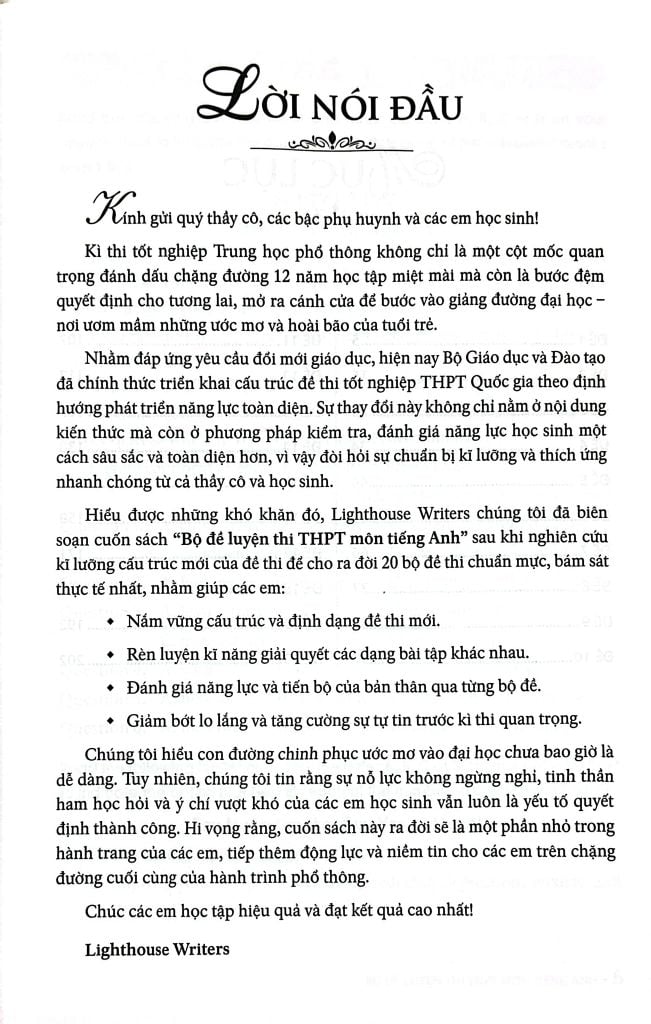 BỘ ĐỀ LUYỆN THI THPT MÔN TIẾNG ANH