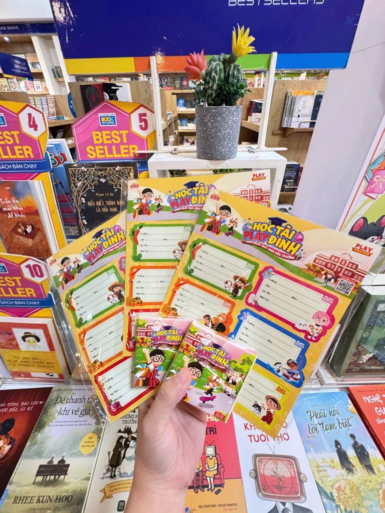 [QUÀ TẶNG KHÔNG BÁN] - Sticker và Nhãn vở  PLAY TOGETHER