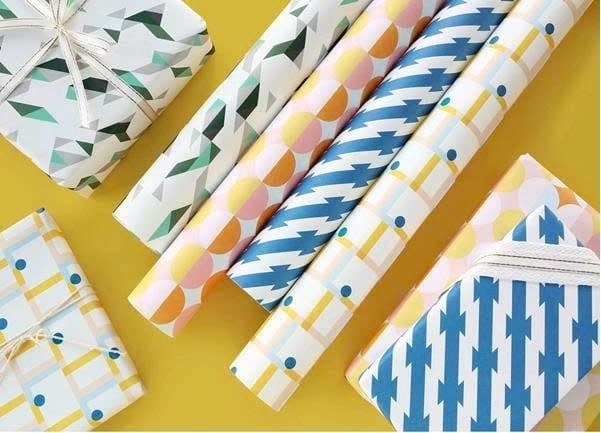 GIẤY GÓI QUÀ NHIỀU MẪU BZA1-CUỘN CH(THNK086) - GIAO MẪU NGẪU NHIÊN