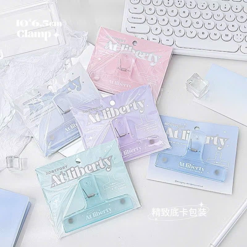 U-Trends Kẹp Giấy Nhựa  ROSY POSY Xanh RPY23 60020906