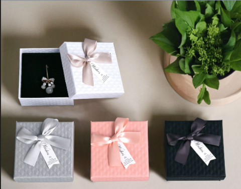 Hộp Quà Vuông 75*75