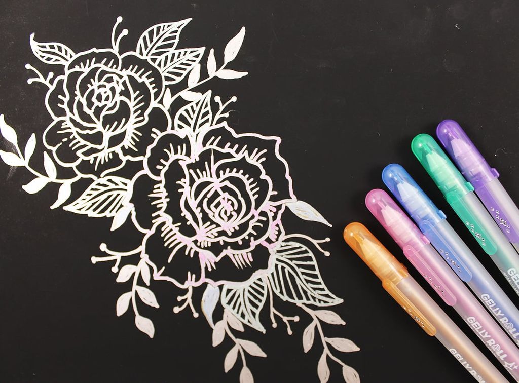 SAKURA - BÚT GEL, NHŨ VÀNG/BẠC VIỀN MÀU