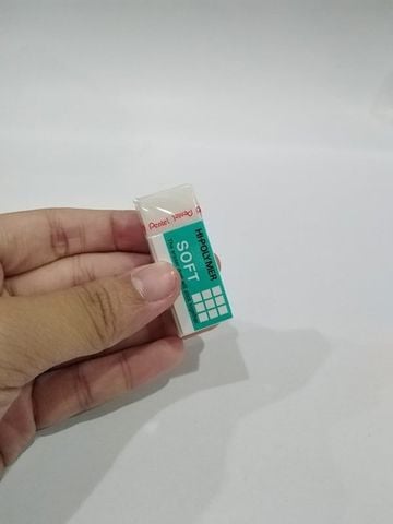 Pentel Tẩy Siêu Mềm ZES05  - 10G