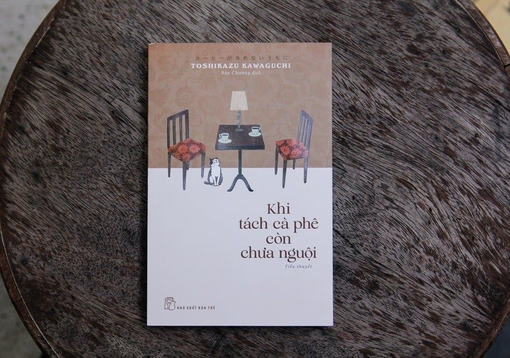 Khi Tách Cà Phê Còn Chưa Nguội