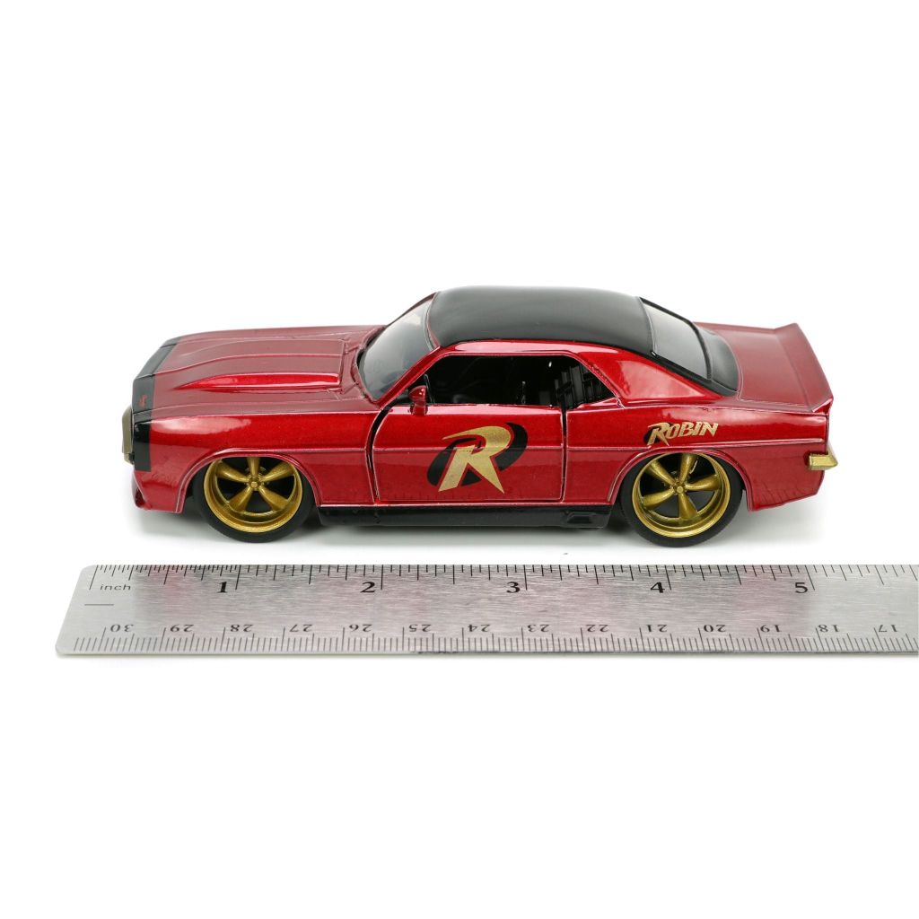 Jada Toys Xe Dc Batman Chevrolet Camaro & Robin Figure 33088