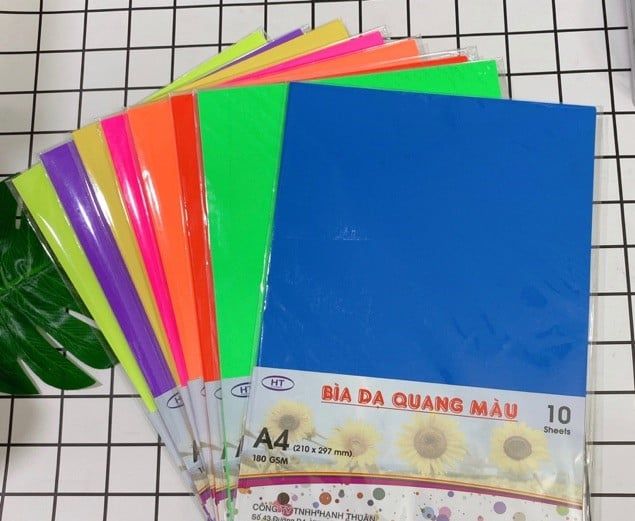 Bìa giấy Dạ Quang Màu (10T/ Xấp)